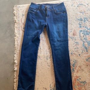 Brand new butt lifting jeans